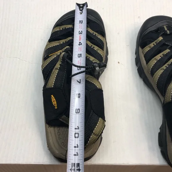 KEEN Sandals Men 10 Newport H2 Sport 1001906 Waterproof Black Green Stone Hiking