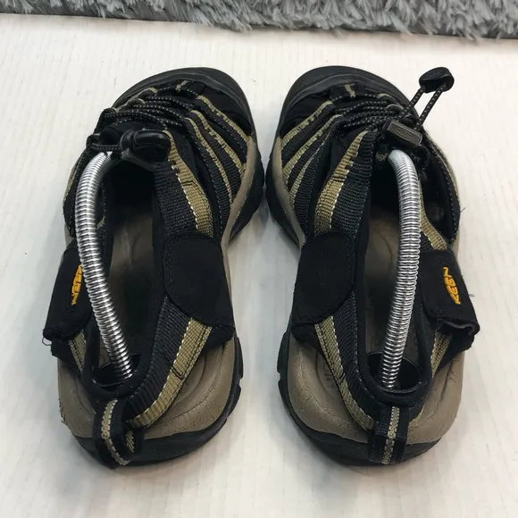 KEEN Sandals Men 10 Newport H2 Sport 1001906 Waterproof Black Green Stone Hiking