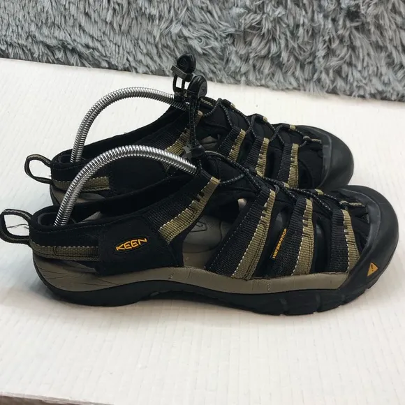 KEEN Sandals Men 10 Newport H2 Sport 1001906 Waterproof Black Green Stone Hiking