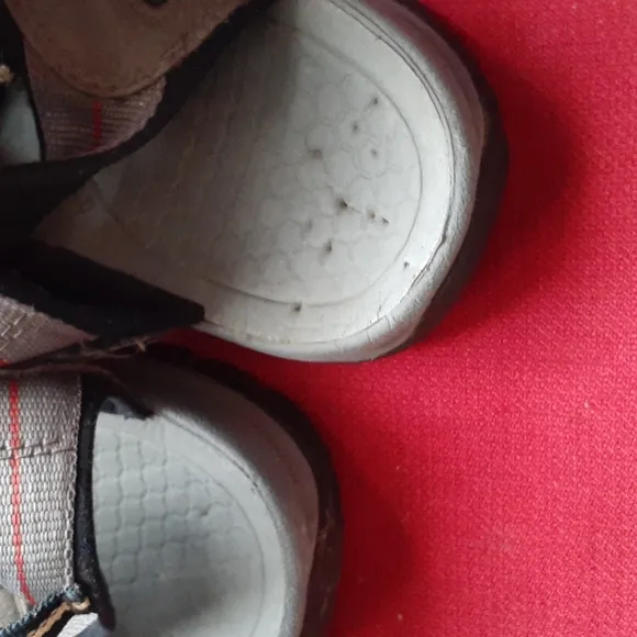 KEEN SANDALS WATERPROOF