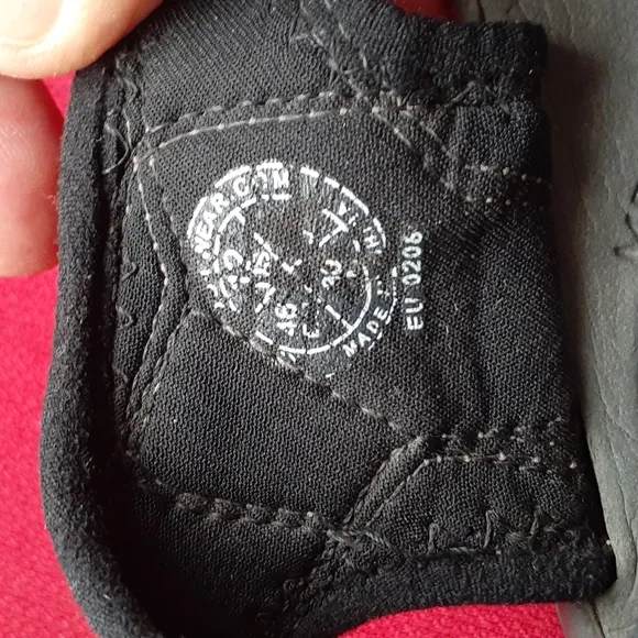 KEEN SANDALS WATERPROOF