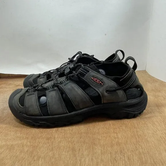 Keen Targhee III Men Size 8.5  1022428 Waterproof Hiking Sandals Green Black