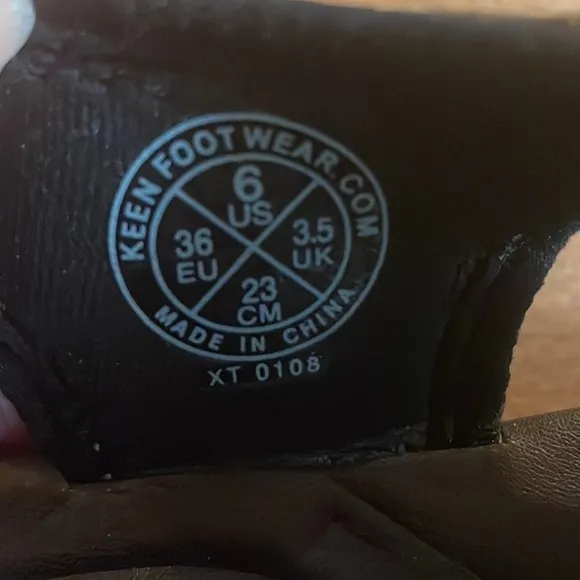 Keen Waterproof Sandals Size 6