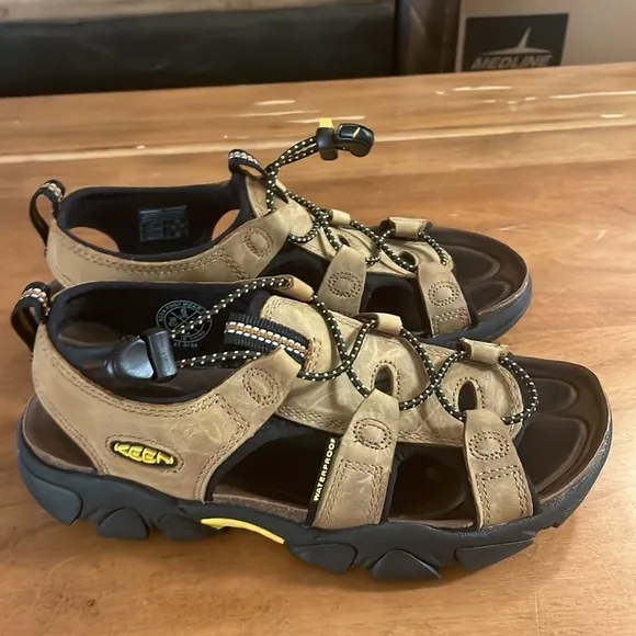 Keen Waterproof Sandals Size 6