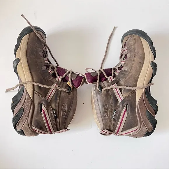 Keen Women’s Dry Targhee II Weatherproof Leather Hiking Boots SZ 7 Brown/Purple