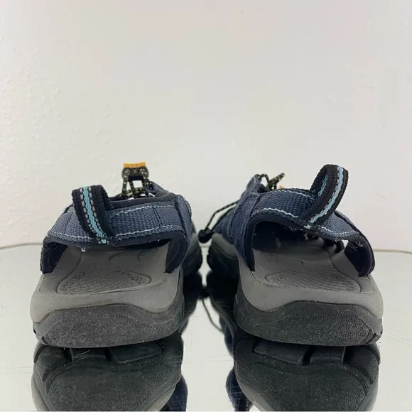 KEEN Womens Navy Blue Dream Black Newport H2 Waterproof Outdoor Hiking Sandals