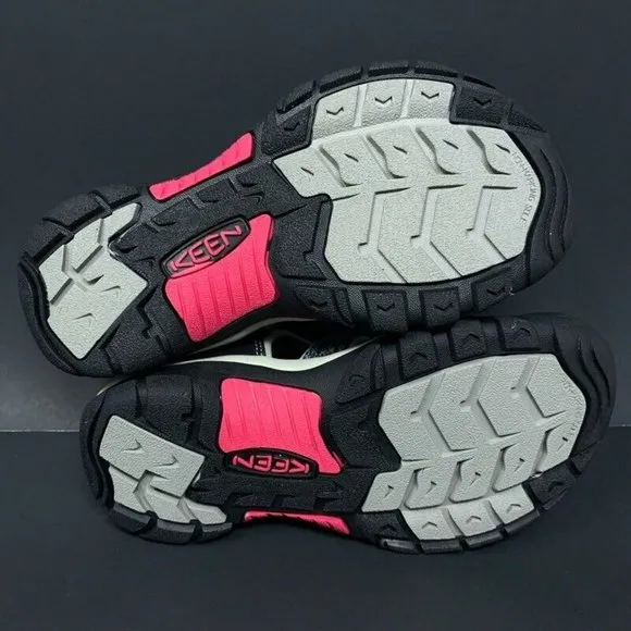 Keen Womens Newport H2 Sport Sandals Black New