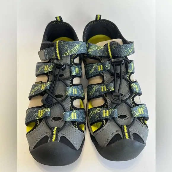 Keen Youth‎ 6 Newport H2 Sandals Waterproof Hiking Outdoors Green Gray NEW
