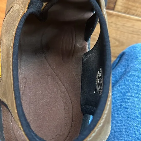 Keens Newport Anatomical Footbed sandals. Sz 12