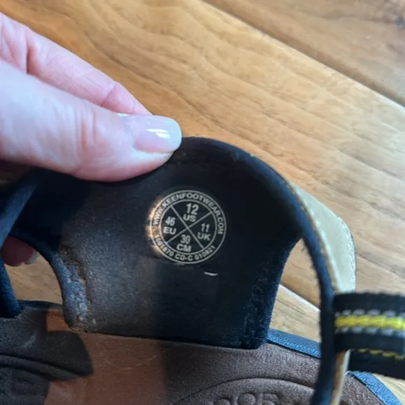 Keens Newport Anatomical Footbed sandals. Sz 12