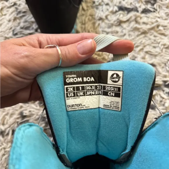 Kids' Burton Grom BOA® Snowboard Boots size 2
