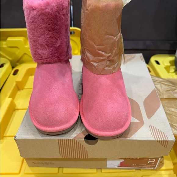 Koolaburra by Ugg Audrei Cozy Pink Fur-Lined Girl’s Boots size 2Y