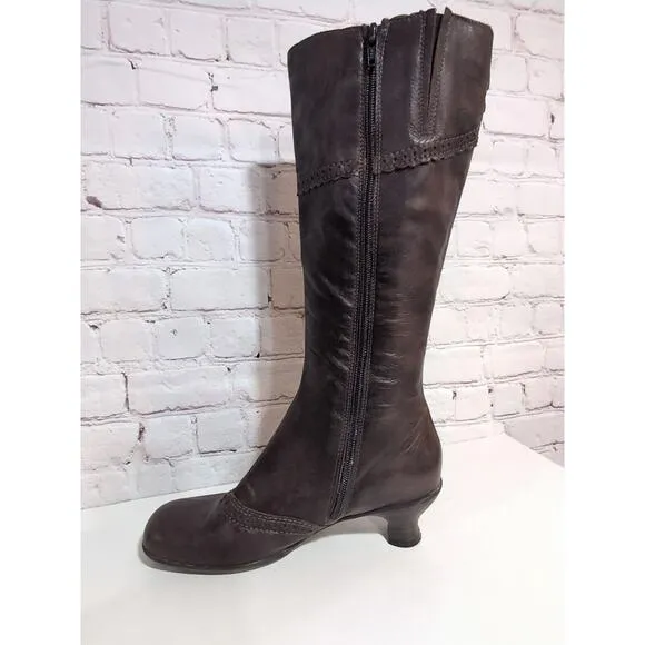 La Canadienne Tahra Mid Calf Brown Leather Kitten Heel Boots Women 8 Victorian