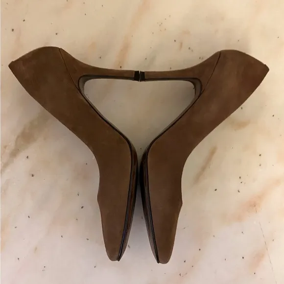 Lauren Ralph Lauren Caia Brown Suede 3.5 inch Heels Size 6.5