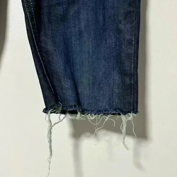 Levi’s 517 Women’s Distressed Cut-Off Denim Capris, Size W28 L32 - Vintage Y2K