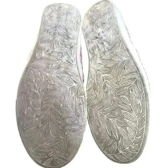 Lilly Pulitzer Julie Sneaker Blue Tropical Flower Slip on Shoe Beach Club Blooms