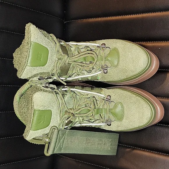 LIMITED EDITION ADIDAS &amp; IVY PARK COLLECTION SUPER SLEEK BOOTS WOMENS SZ 7.5