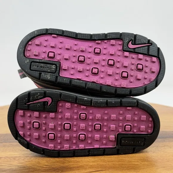 Little Kids Girls Nike Toddler Woodside 2 High ACG Pink Hiking Boots Size 7 C