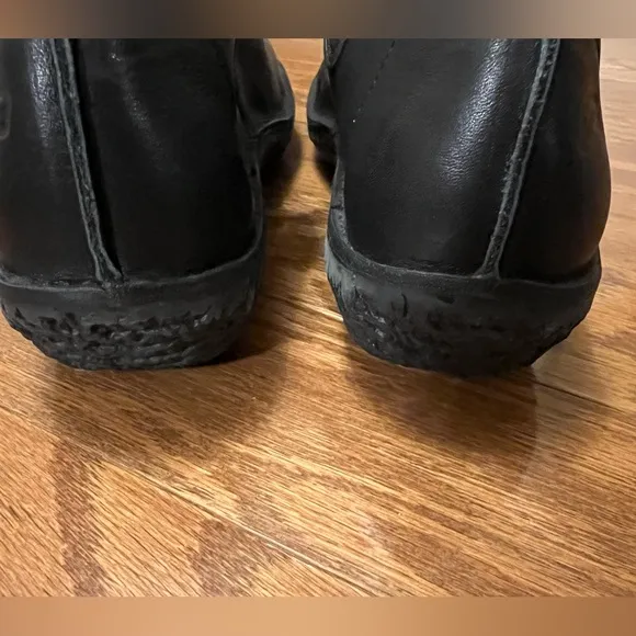 Loints of Holland Black Leather Mary Jane Shoes, size 39 (8) women’s