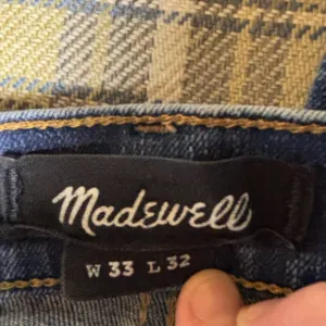 Madewell Jeans Mens 33x32 Blue Vintage straight Button Fly Stretch Denim