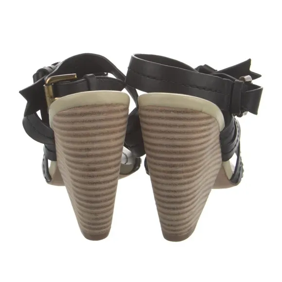 Marc By Marc Jacobs Black Leather Sandals with Crisscross Straps