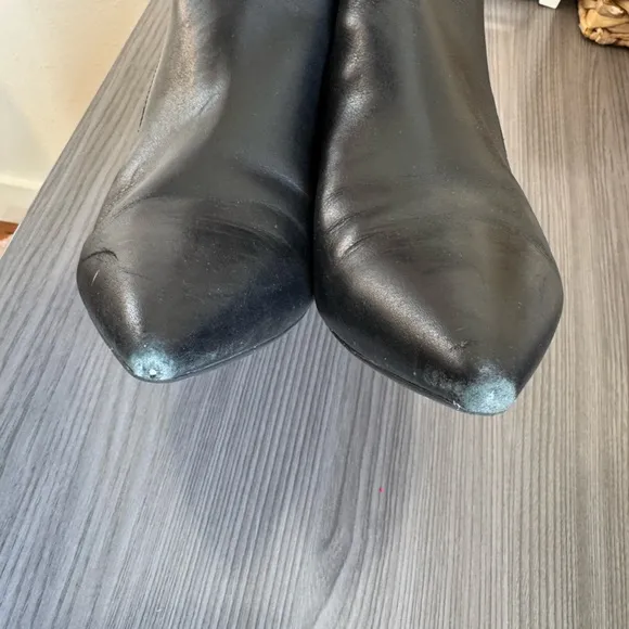 Marc Fisher Black Leather Zip Up Boots With Heel Booties Size 8