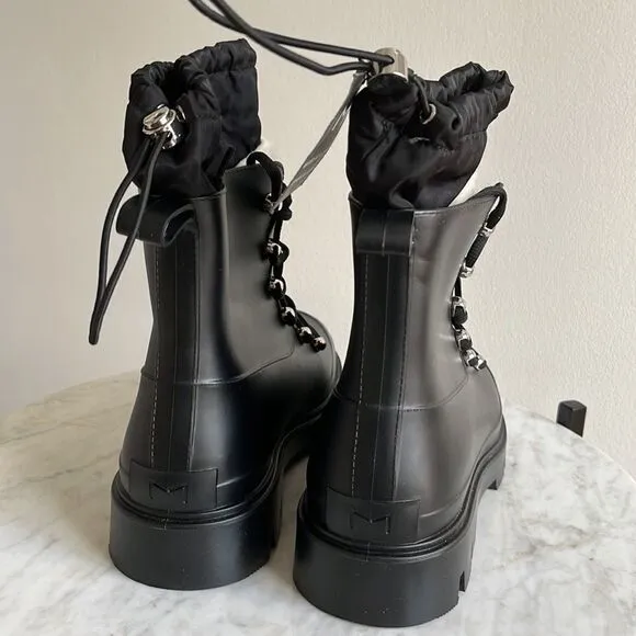 Marc Fisher Freely Waterproof Lace Up Boots, Black Size 9, NWT, NWOB