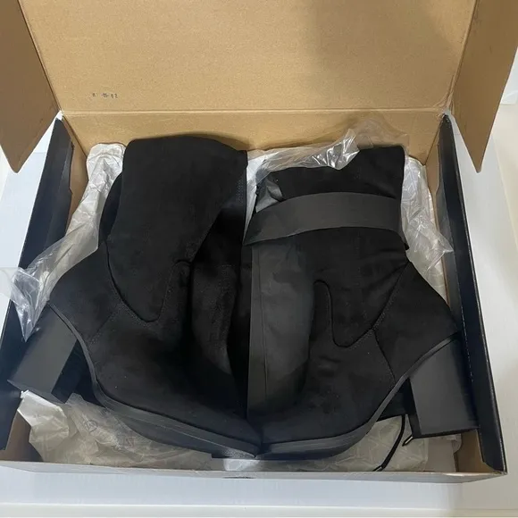 Marc Fisher LTD Black Okun Thigh High Boots Size 6.5 US NIB