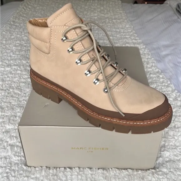 Marc Fisher LTD Cairy Hiking Boot Size 11 Outdoor Workwear