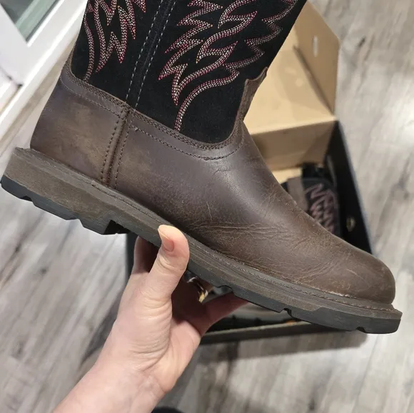 Mens Ariat Leather Casual Workboots