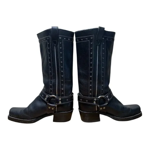 Men’s ArmorTrip Leather Embellished Square Toe Biker Boots Sz 8.5