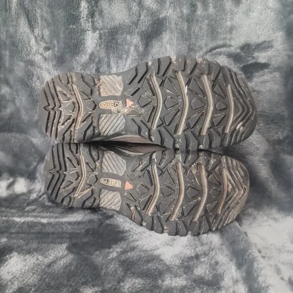 Mens KeenTarghee II Mid Waterproof Hiking Boots
