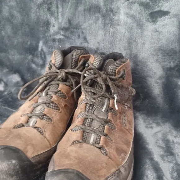 Mens KeenTarghee II Mid Waterproof Hiking Boots
