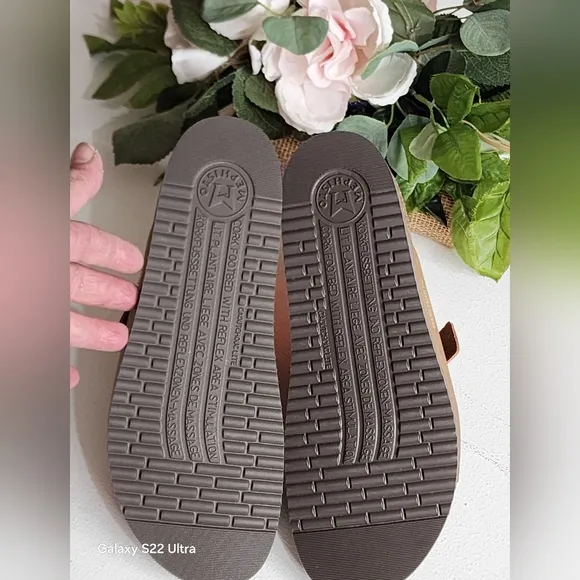 Mephisto Brown Leather Sandals