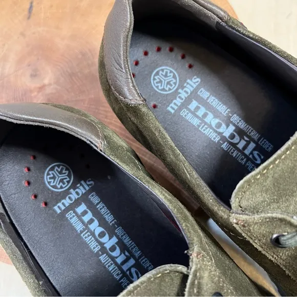 Mephisto | Kristof Suede Leather Zippered Sneaker Brown/Green  Size 10.5