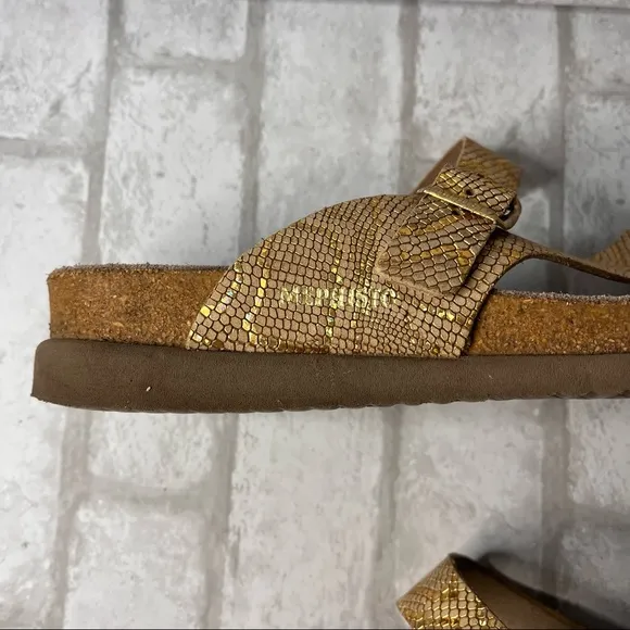 MEPHISTO USA Women's Mephisto, Helen Sandal size 41