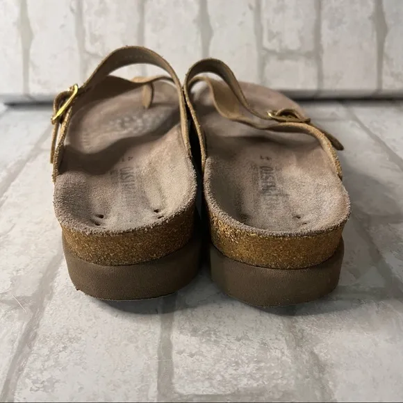 MEPHISTO USA Women's Mephisto, Helen Sandal size 41