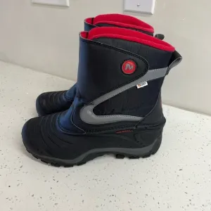 Merrell 200gram insulation warm waterproof snow boots size 6Y/ womens 7.5