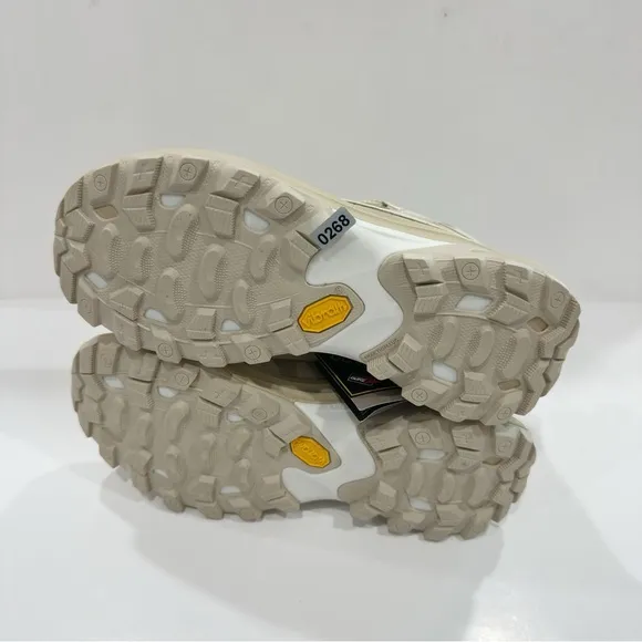 Merrell Women's Moab Speed 2 Mid GORE-TEX Hiking boots