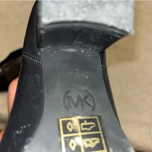 Michael Kors Gemma Leather Ankle Boot 7.5             c