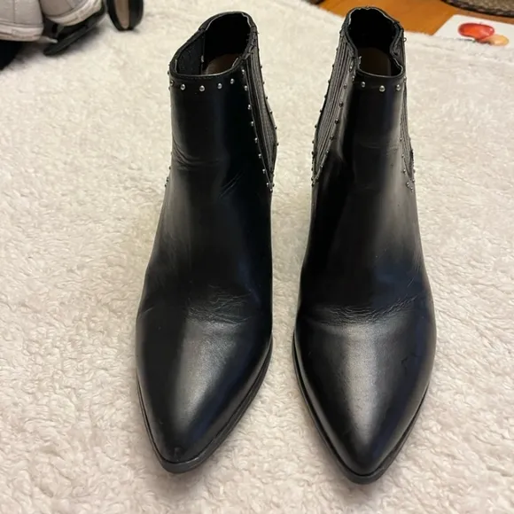 Michael Kors Gemma Leather Ankle Boot 7.5             c