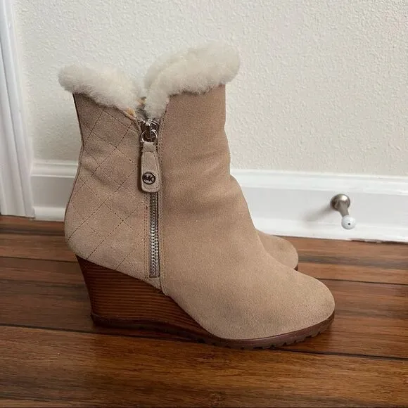 MICHAEL KORS Whitaker Wedge Dark Khaki 7.5