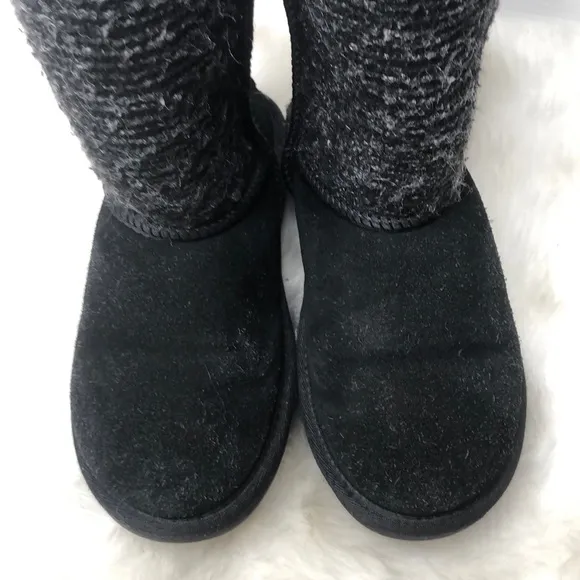 Minnetonka Black Mid-Length Leather Suede Sheepskin Boots 6