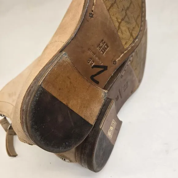 MOMA Italy Handmade Minimalist Tan Suede Leather Ankle Boots, Back Zip, EU 39