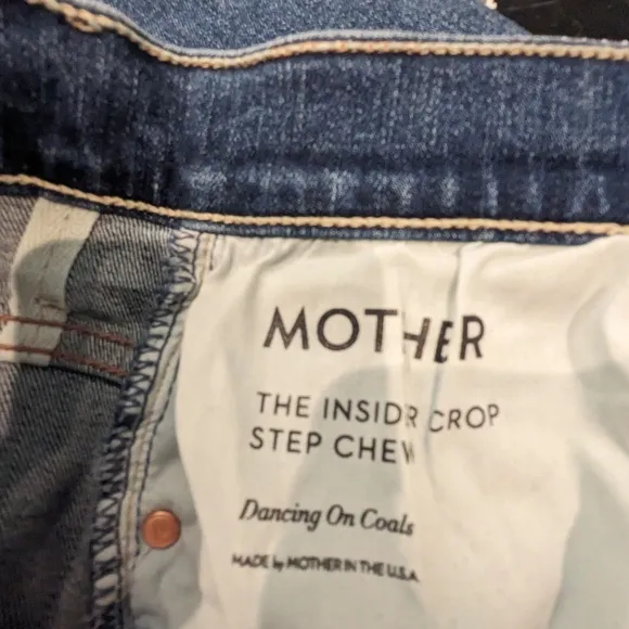 Mother The Insider High Waist Crop Step Chew Hem Jeans (Dancing on Coals)