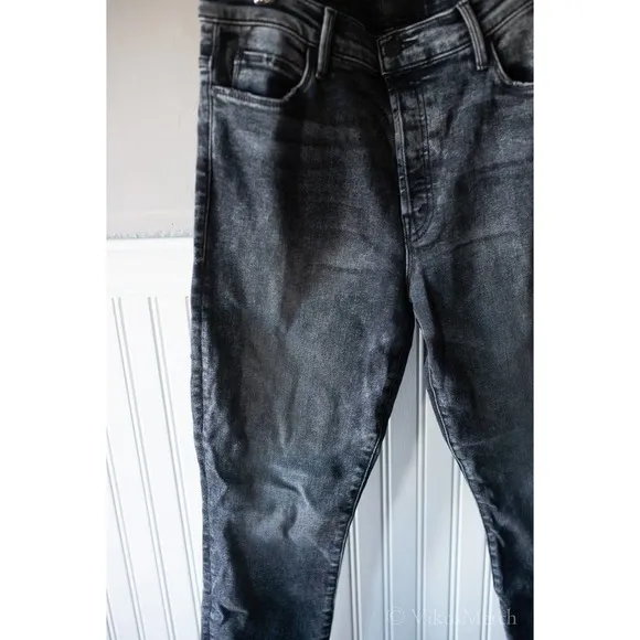 MOTHER The Stunner Ankle Fray Skinny Jeans Train Stops 32