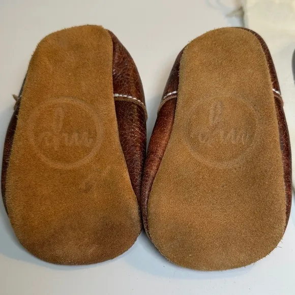 MP Mon Petit‎ Shoes Saddle T-Strap Soft Soled Shoes size 6