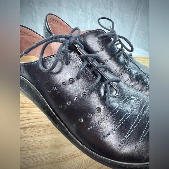 NAOT Kumara Lace Up Oxford Women Shoes