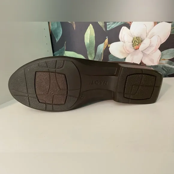 NAOT Nefasi boot in Coffee Bean Nubuck size 39