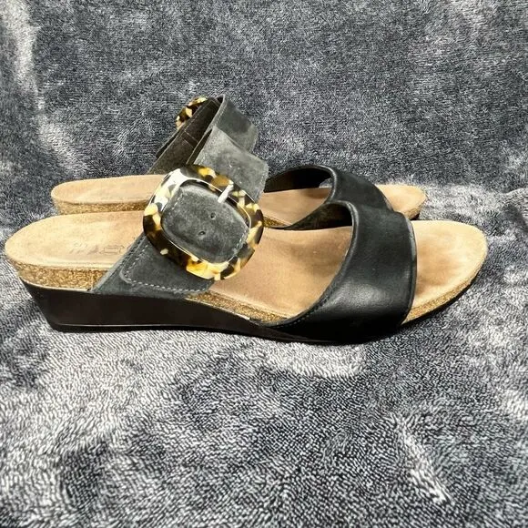 Naot Womens Kingdom Soft Black Midnight size 10